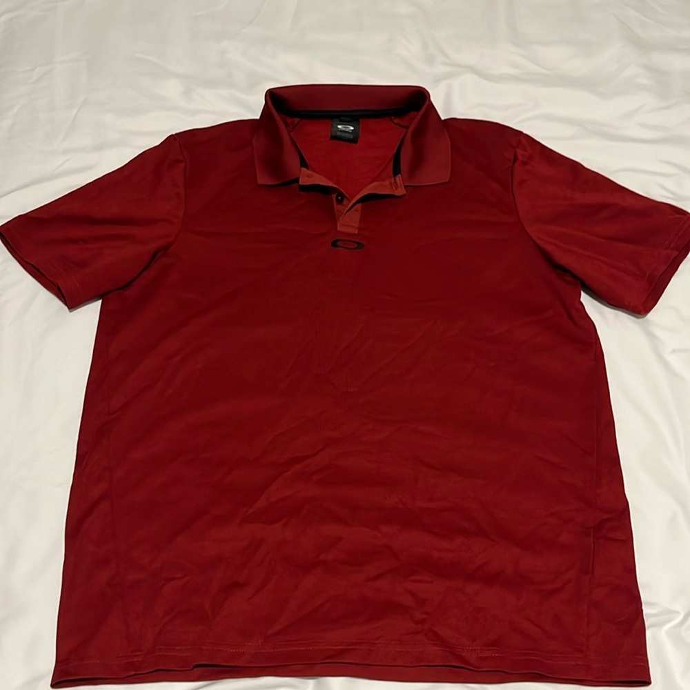 Oakley men’s size M regular fit polo